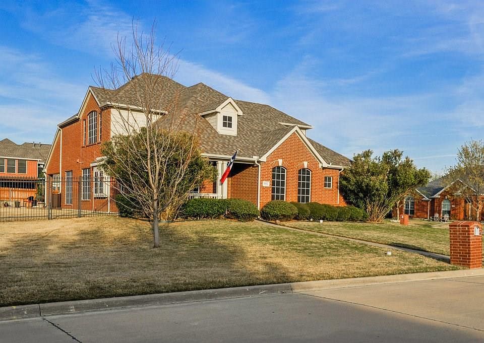 1st image of 3006 Saint George Dr