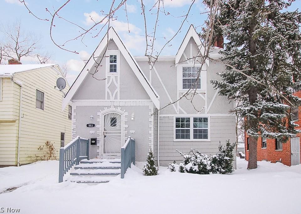 1st image of 883 Eloise Dr #1