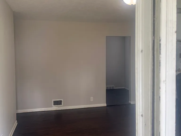 4506 Jaynes St — Photo 12