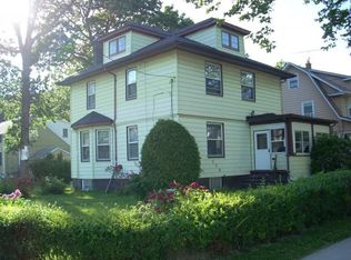 334 Pine St, Roselle, NJ 07203