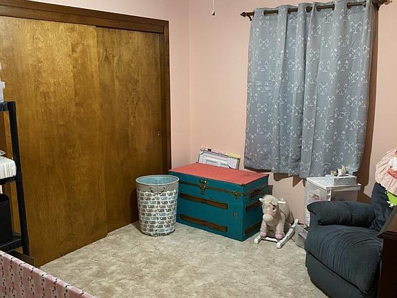 5th image of 1203 Longman Dr