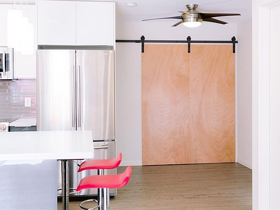 5th image of 46-63 Emepela Pl APT P206