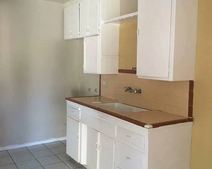 Kitchen counter will be redone before new tenant moves in