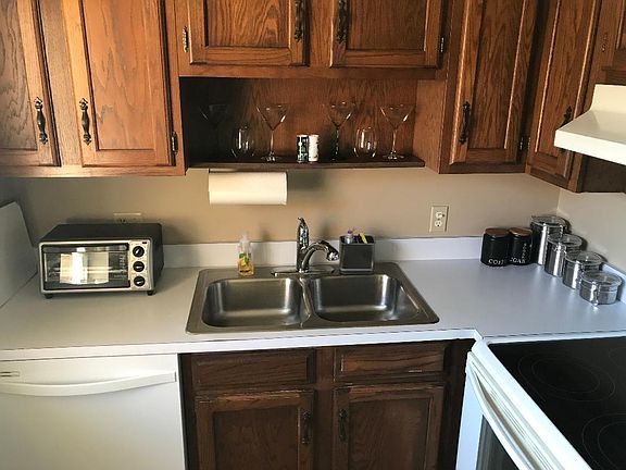 5th image of 19 Vista Gardens Trl