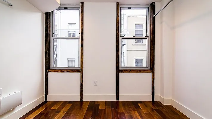 Rented by Nooklyn NYC LLC | media 31