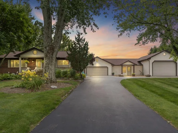 10823 Morse Rd SW, Pataskala, OH 43062