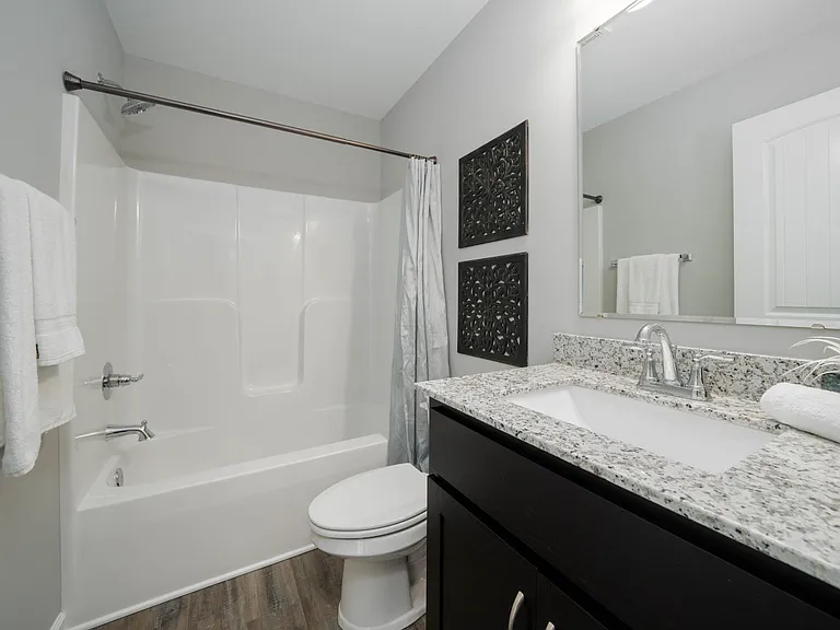 Somerset Townhomes and Villas — Photo 24