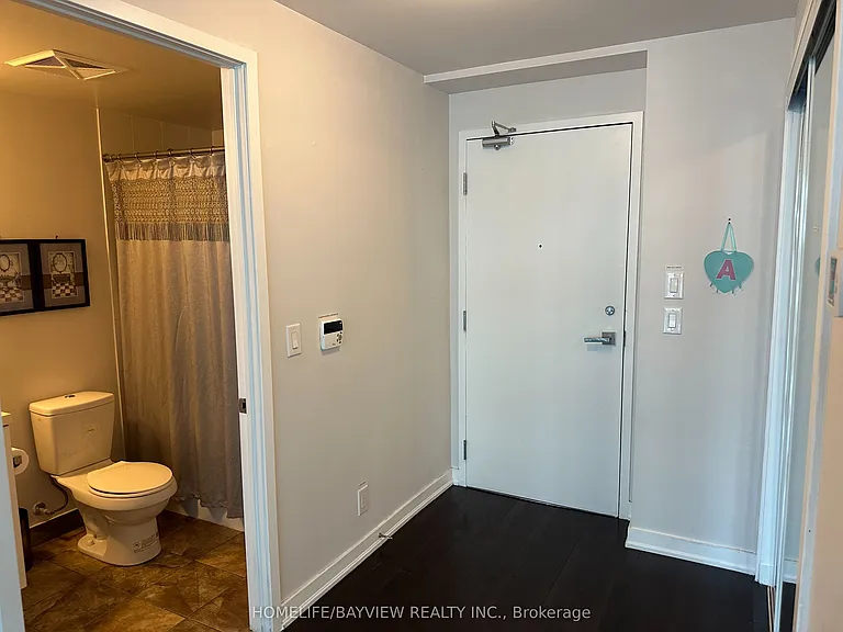 14 York St #2701 — Photo 2