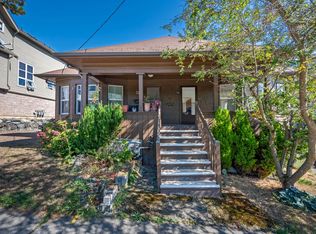 708-710 Nob Hill Ave N, Seattle, WA 98109