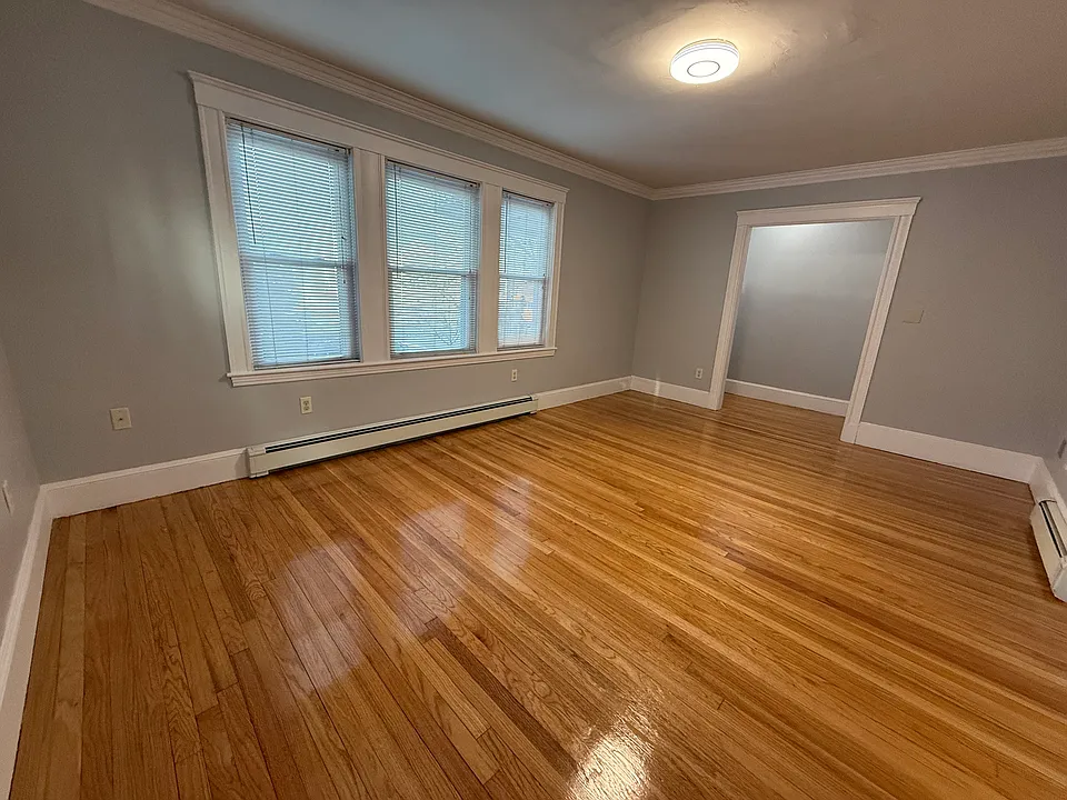 Living into Foyer