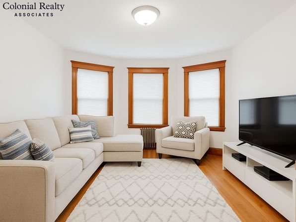 171 Lexington St #1