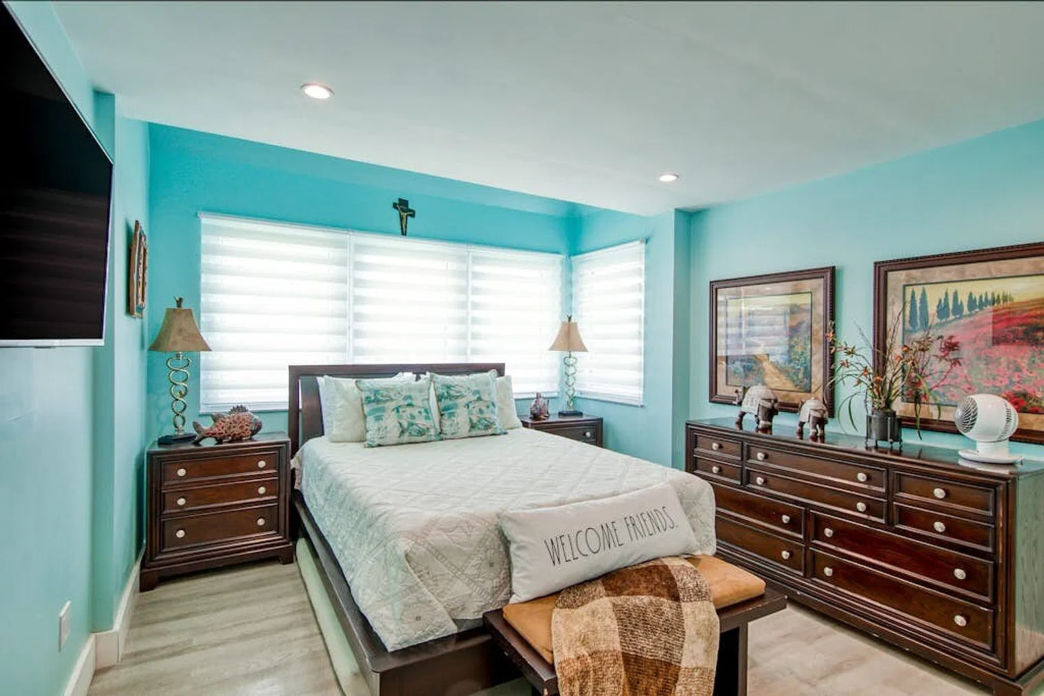 2 bed, 1.0 bath, $6,810 — Photo 4