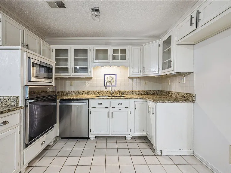 8428 Bazemore Rd — Photo 16