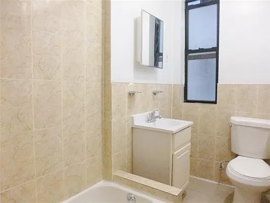 Rented by I & I New York | media 8