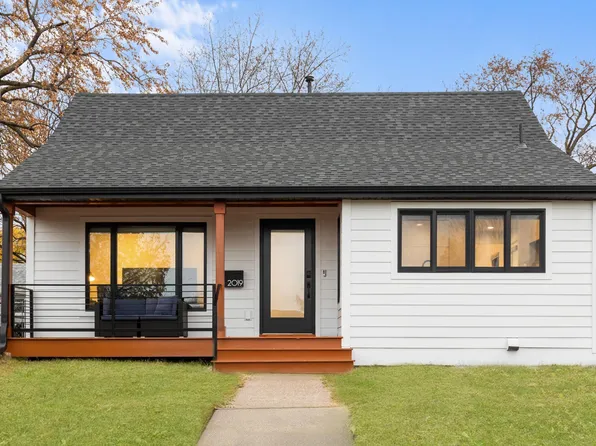 2019 Ramlow Pl, Saint Paul, MN 55116