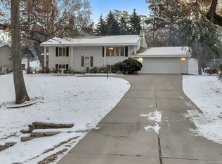 2240 Marion Rd, Roseville, MN 55113