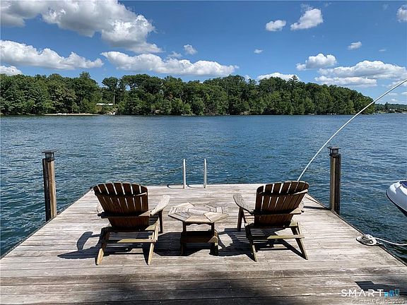 4th image of 49 Lake Drive South