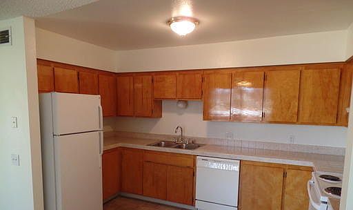 4th image of 8671 Lemon Ave APT 9