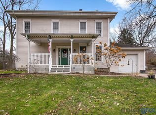 2040 Dushane St NW, Grand Rapids, MI 49504