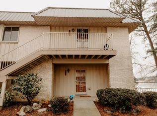 1267 Twin Points Rd, Hot Springs, AR 71913