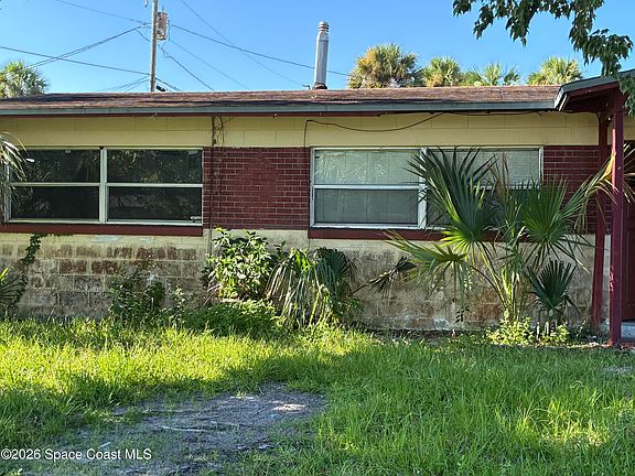 2nd image of 3783 Wood Cir