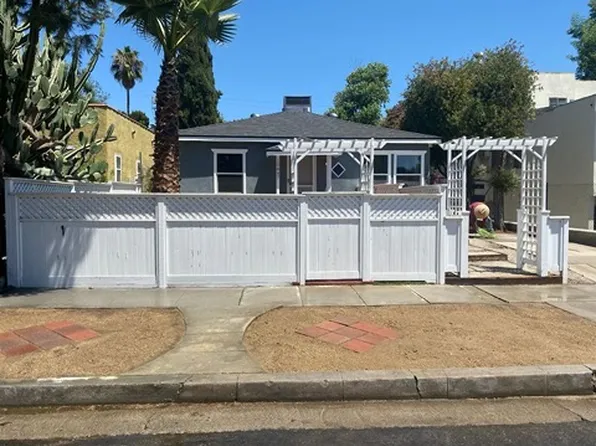 10847 Hesby St, North Hollywood, CA 91601