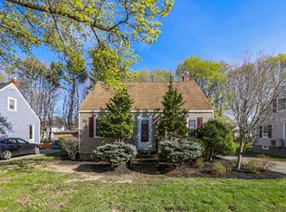 15 Hall St, Portland, ME 04103