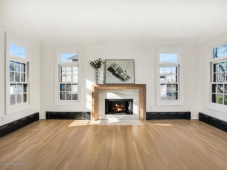 23 Lincoln Ave — Photo 4