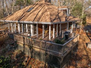 24 Cutts Island Ln, Kittery Point, ME 03905