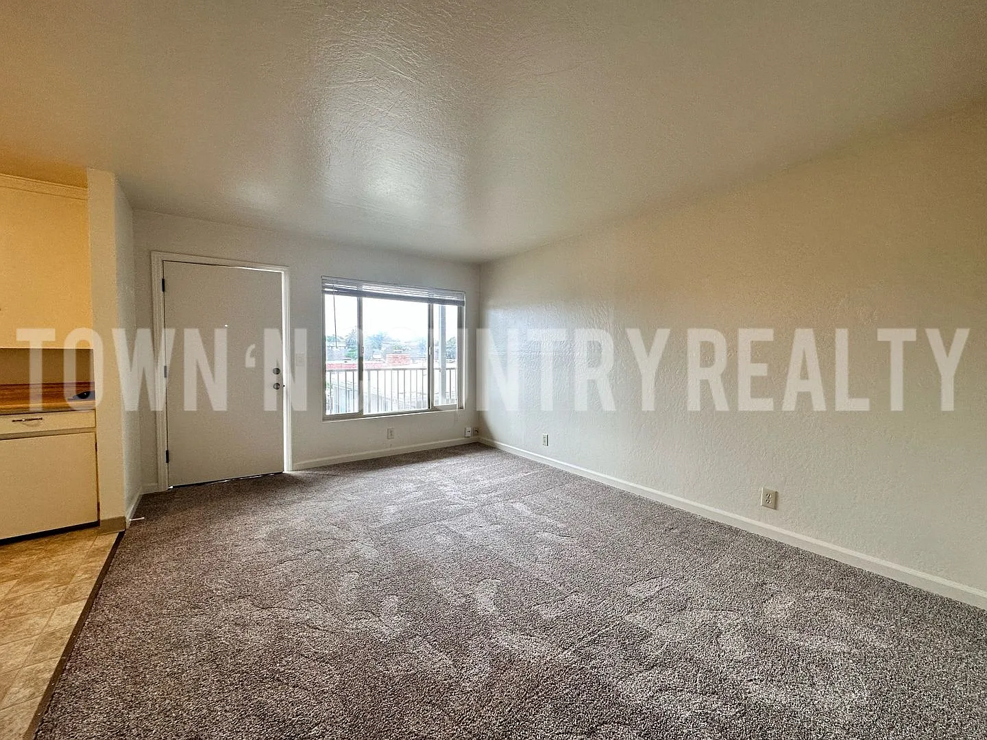 1496 Santa Clara Ave. — Photo 2