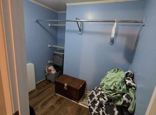 278 Newcomb Rd APT 4, North Kingstown, RI 02852