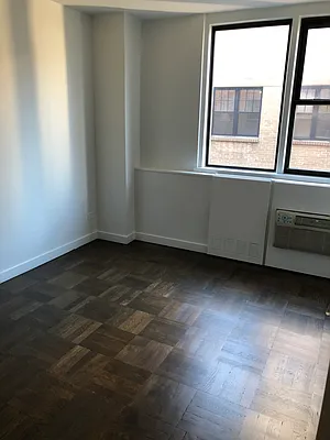 Rented by Real Estate Investors Group LLC | media 19