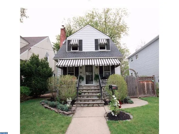 402 Harper Ave photo 1