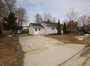 383 Wellington St E, Wellington North, ON N0G 2L2