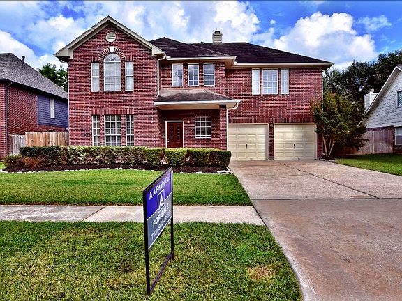 3rd image of 14407 Cypress Green Dr