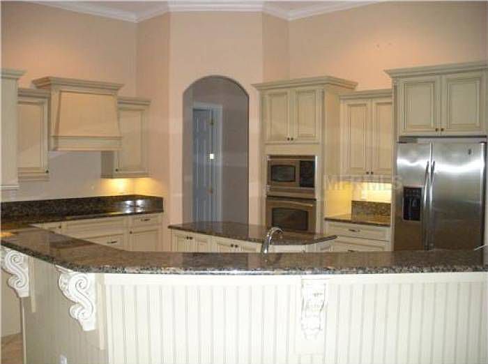 2nd image of 2353 Pesaro Cir
