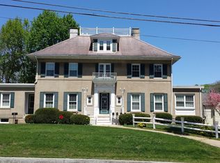 31 High St, Plainville, MA 02762
