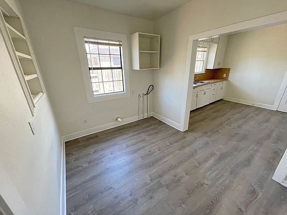 5th image of 4170 Hemphill St #3B-1BA-1205SQFT