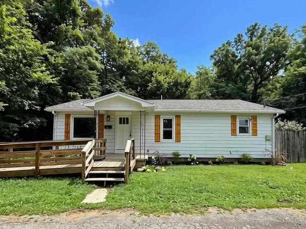 1806 East St, Connersville, IN 47331