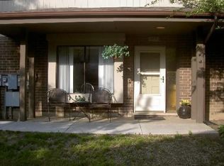 773 Whalom Ln #1C2, Schaumburg, IL