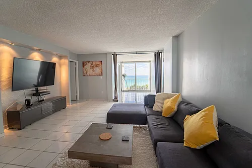6450 Collins Ave Photo 1