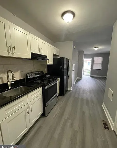 5633 Malcolm St #1 — Photo 5