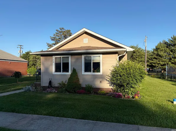 113 N Olive St, Osceola, IN 46561