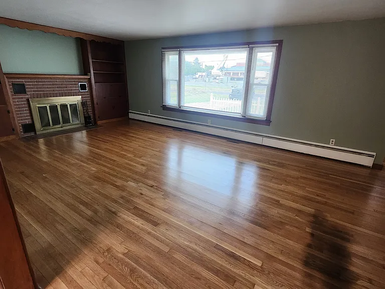 31 Mont Alto Rd — Photo 3