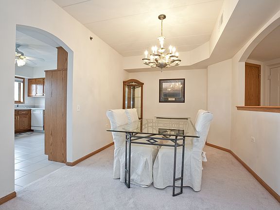 3rd image of 11545 Settlers Pond Way Unit 2C