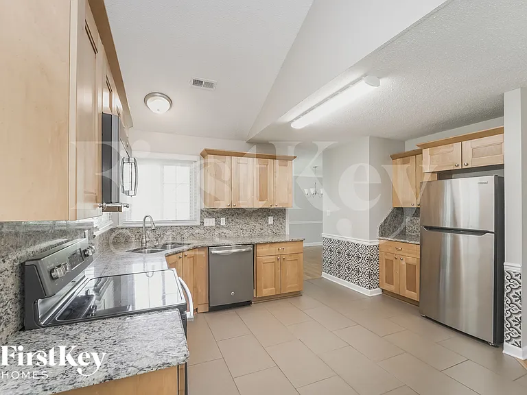 13408 Kintyre Ct — Photo 7