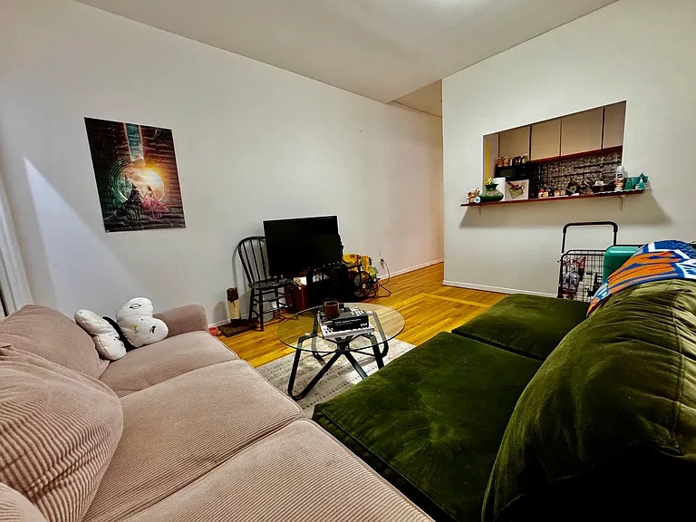 435 E 75th St #13 — Photo 7