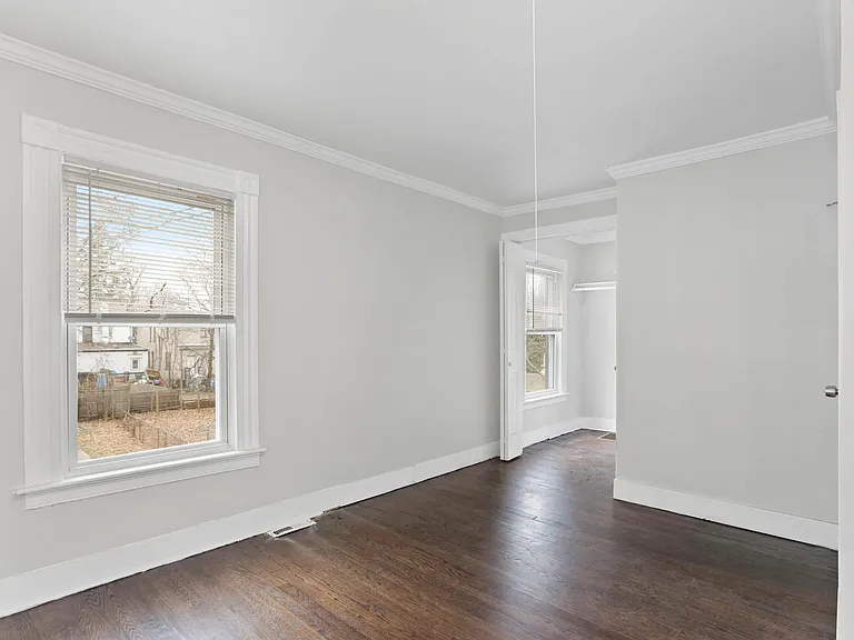 393 Huntington St — Photo 16