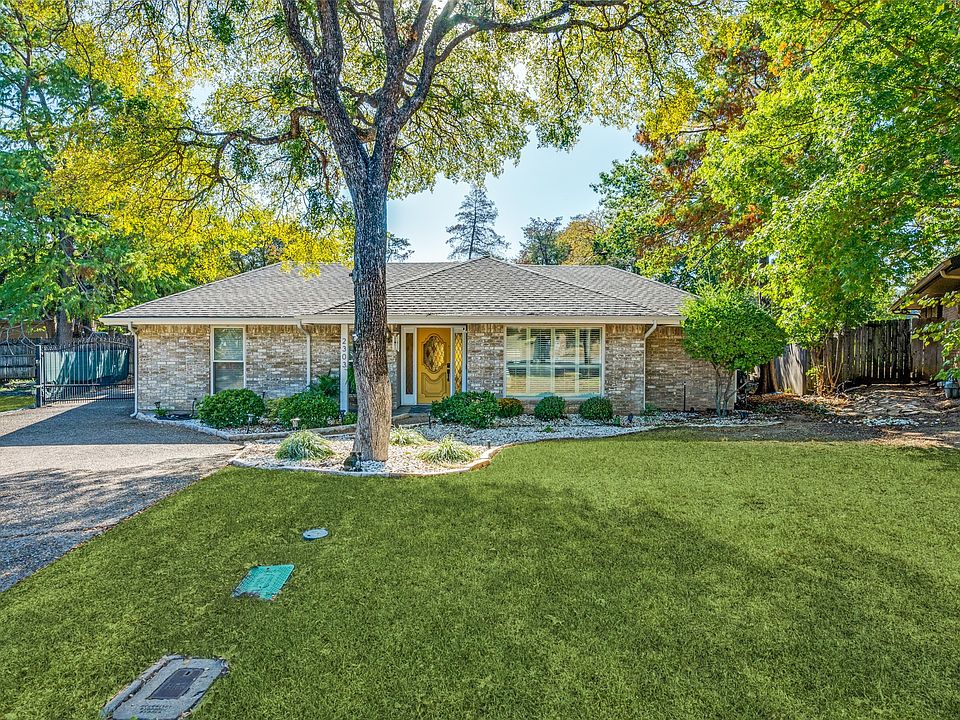 1st image of 2303 Belfry Ct