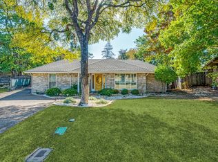 2303 Belfry Ct, Arlington, TX 76011